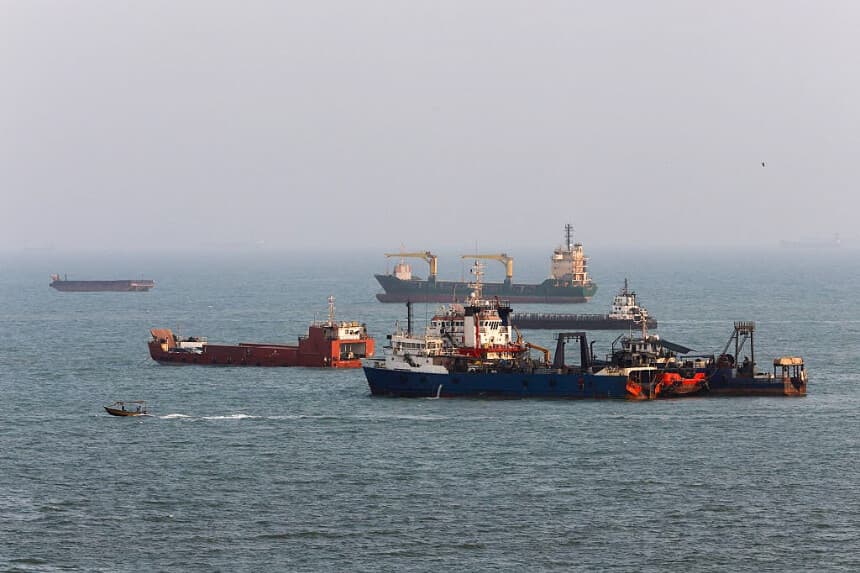 AIE reduce previsión de oferta mundial de petróleo por crisis en Ormuz