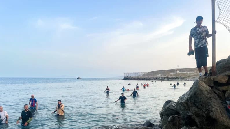 España dice que la soberanía de Ceuta y Melilla "no es objeto de discusión"