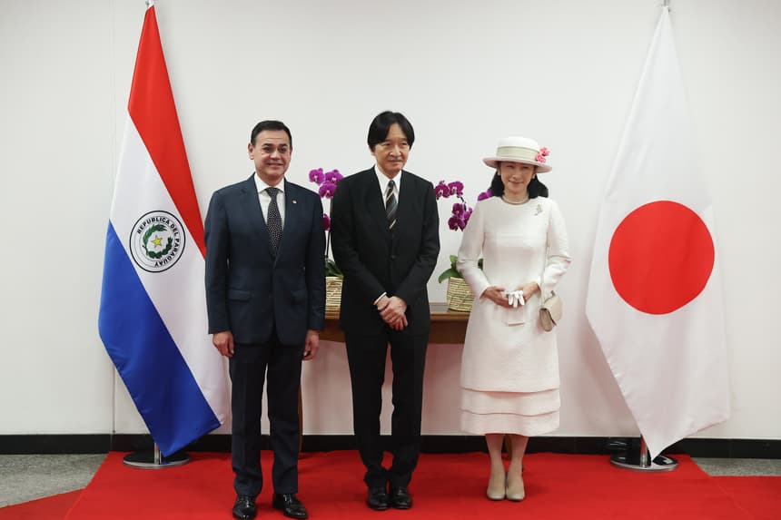 Los príncipes herederos de Japón llegan a Paraguay por los 90 años de migración nipona