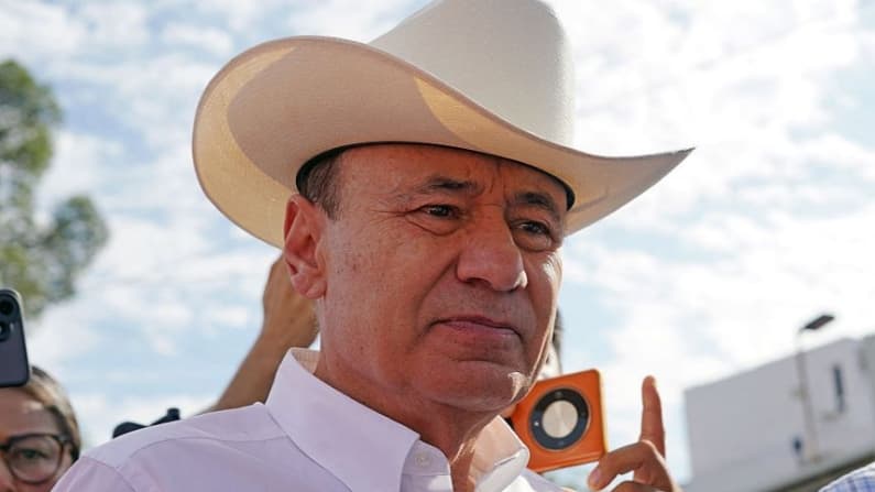 México celebra reapertura de la frontera de EE. UU. al ganado mexicano a través de Sonora tras 14 meses