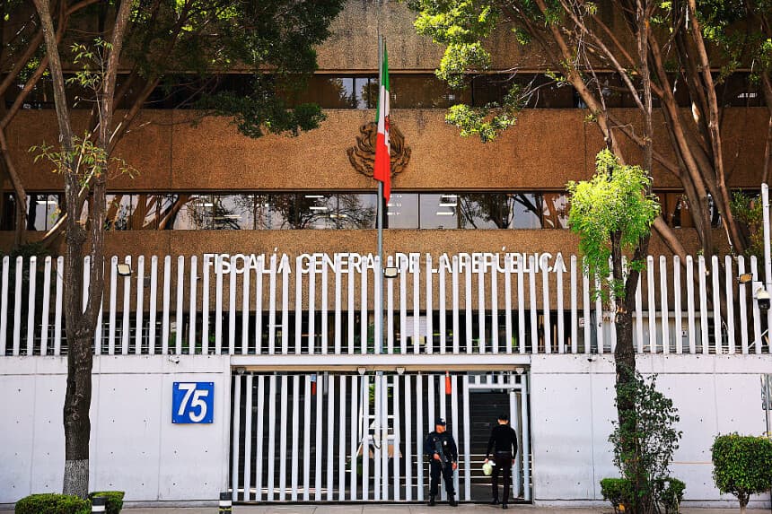 México indaga el hallazgo de 12 cajas con casi media tonelada de mercurio tras un derrame
