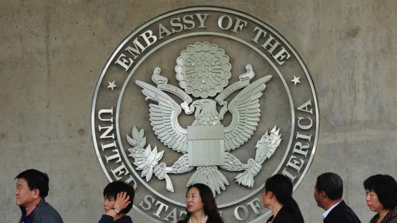 Gobierno de Trump suspende de forma temporal las citas para visas en todo el mundo