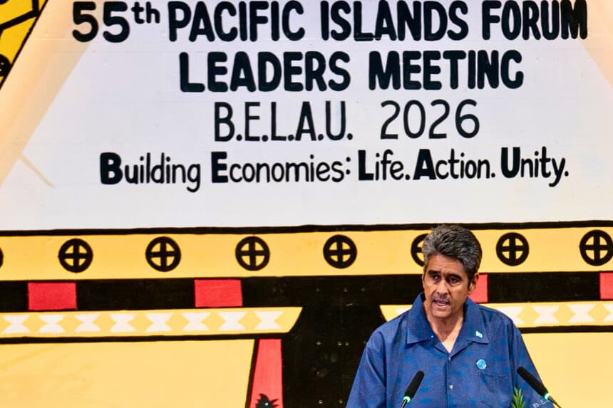 Presidente de Palau dice que el enviado de China se mostró irrespetuoso al intentar excluir a Taiwán