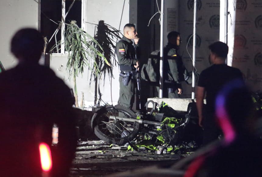 Ataque terrorista contra un puesto policial en Colombia deja 1 muerto y 11 heridos