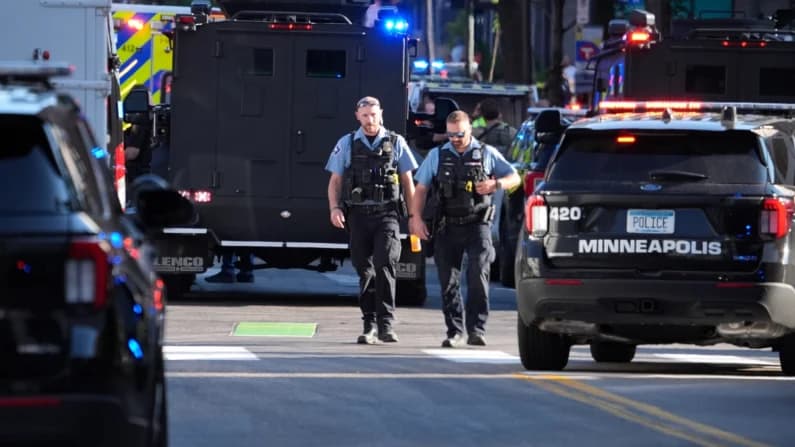 Tiroteo en Minneapolis deja "varias víctimas", entre ellas dos oficiales