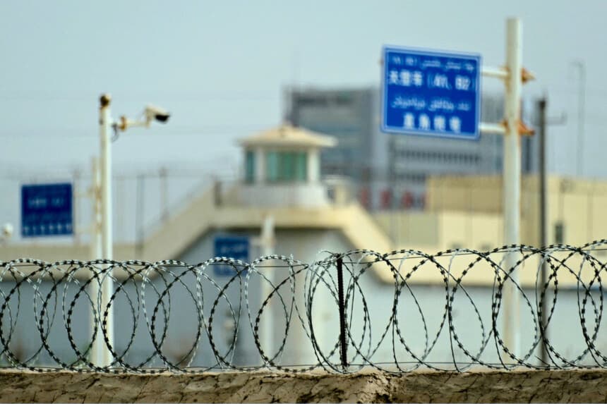 Un supuesto centro de detención en la región noroccidental de Xinjiang, China, el 19 de julio de 2023. (Pedro Pardo/AFP vía Getty Images).