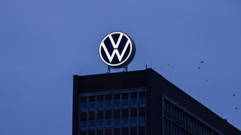 Volkswagen aprueba un plan de reestructuración con 50,000 recortes de empleo adicionales