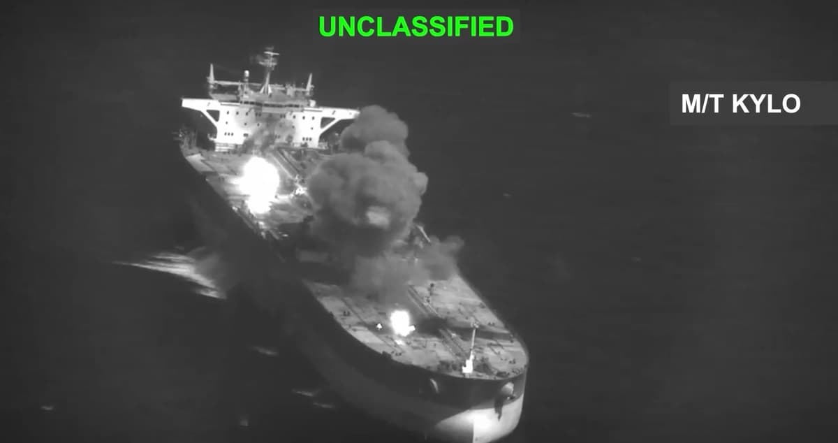 Fuerzas de EE. UU. destruyen petroleros del IRGC después de que Irán atacara buques