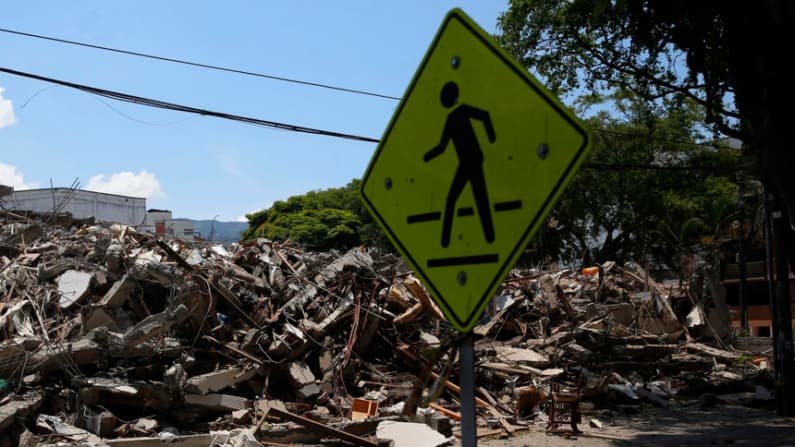 Un mes después del terremoto, Colombia aún enfrenta necesidades humanitarias, alerta la Cruz Roja