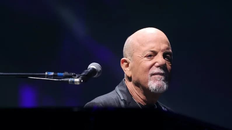 Billy Joel revela que se sometió a cirugía cerebral tras ser diagnosticado con hidrocefalia normotensiva