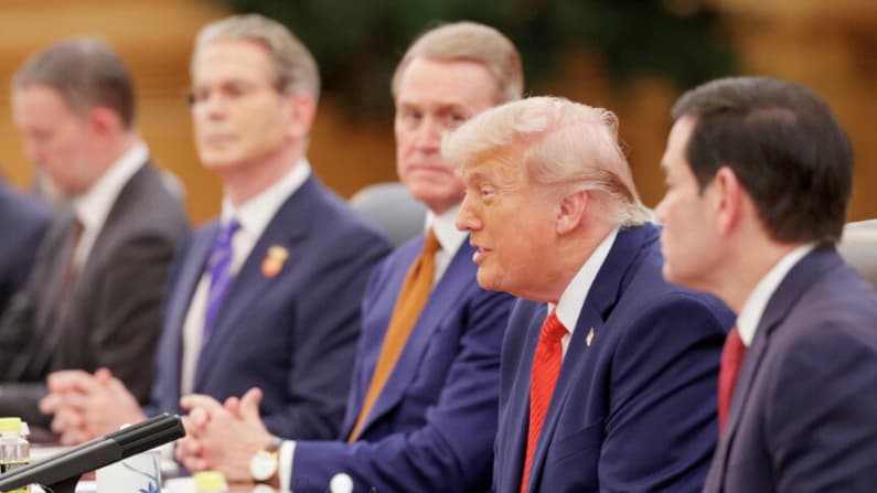 Trump dice que la reunión con el líder chino cubrirá "casi todo"