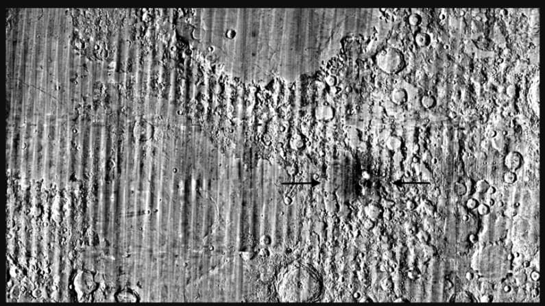 Un cráter lunar de dimensiones extraordinarias sorprende a los investigadores de la NASA