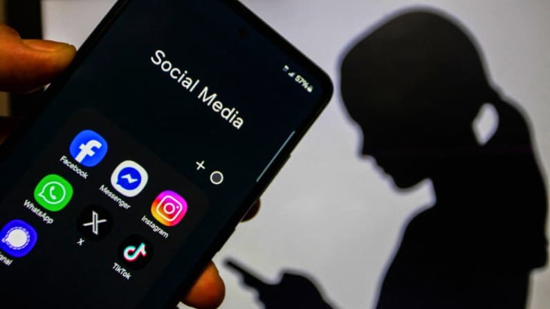 Presidenta de la UE pide restricciones en las redes sociales para menores de 18 años en toda la Unión