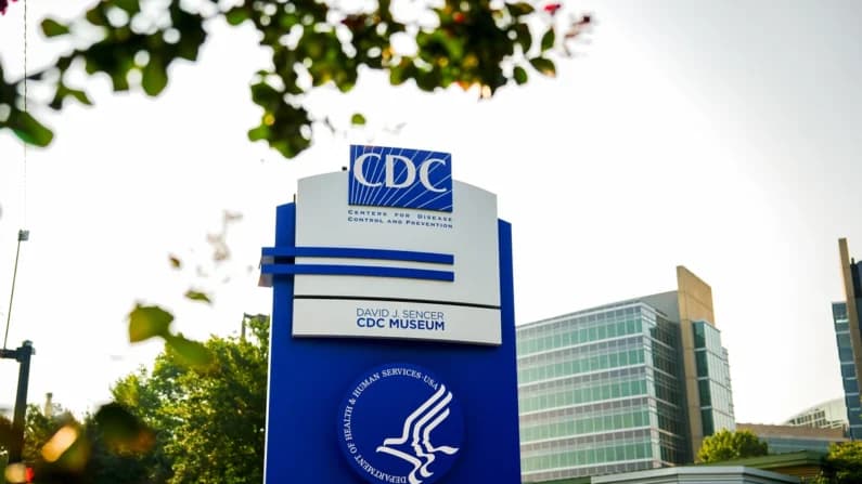 CDC contabilizan los fallecimientos por sarampión a medida que aumentan los casos