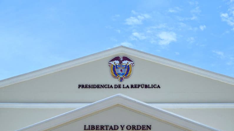 De la Espriella incorpora al CEO de Nu como asesor ad honorem en inteligencia artificial